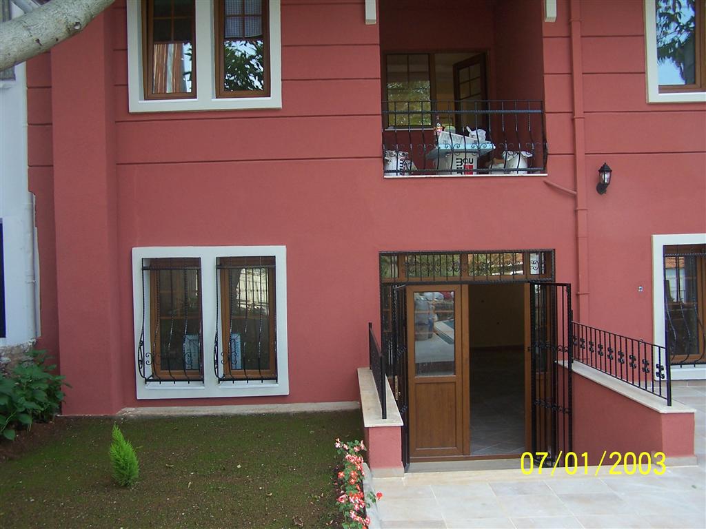 İSMAİL HAKKI METİN BUYUKADA VILLA WITH POOL